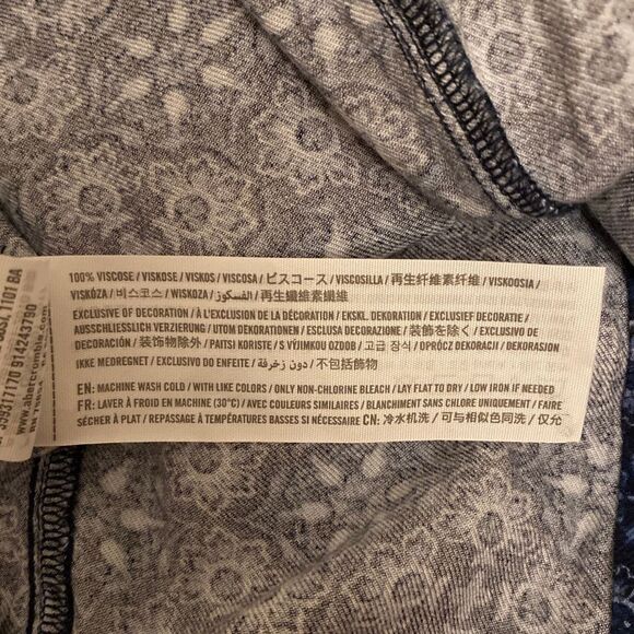 HOLLISTER Button Front Blue Dress - Picture 4 of 4